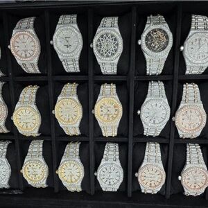 Mossinate Watches men and female every type and color way